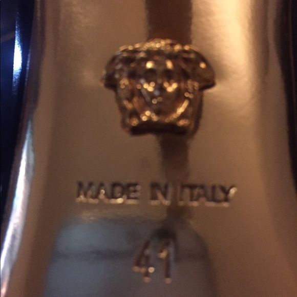 Meet your Posher,your is Christina Alexandrite - Picture 2 of 8